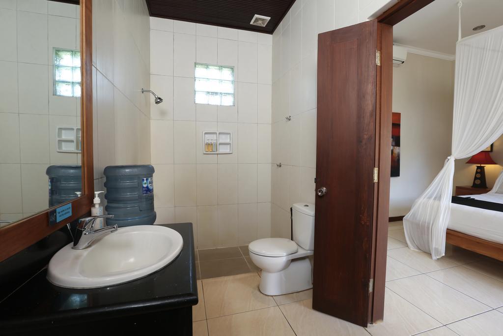 Villa Echo Beach Kuta Lombok Esterno foto